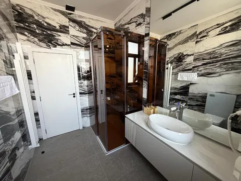 Premier Apartment interior — photo 18